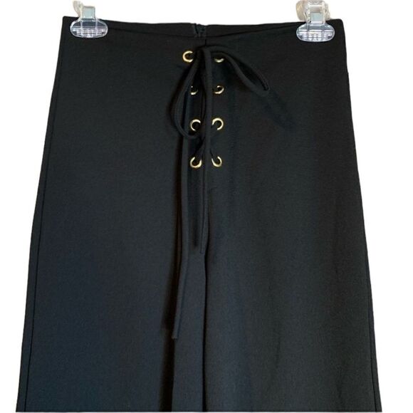 Blue blush black culottes with tie detail - Picture 2 of 10